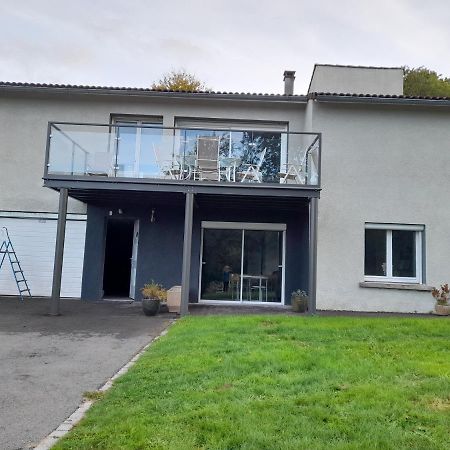A 5 Mns Du Puy De Dome Avec Vue Imprenable Studio Rez De Jardin 24M2 Neuf A Laschamps Saint-Genes-Champanelle Экстерьер фото